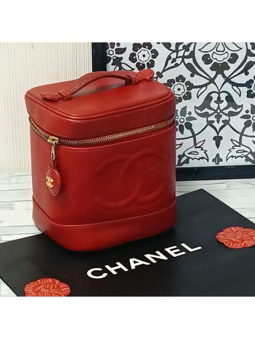 Chanel Vanity Pouch Caviar Leather Red CC Logo